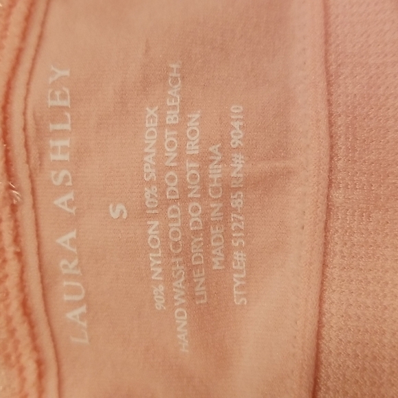 💕LAURA ASHLEY💕 Lace Back Seamless Bralettes 2 Pack ~ Pink & Gray Small S NWT - Picture 8 of 11